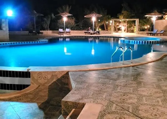 Üdülőközpont Mangrove Bay 3*